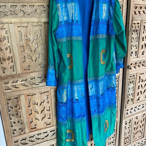 Beautiful Caftan/Duster. Great belted or open. Sizes 0-16. Pastel heaven - Picture 9 of 9